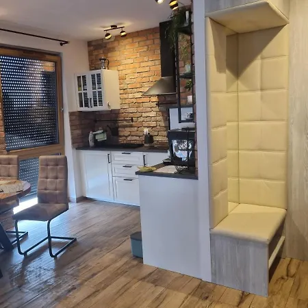 Nad Motlawa Luska Apartmán *